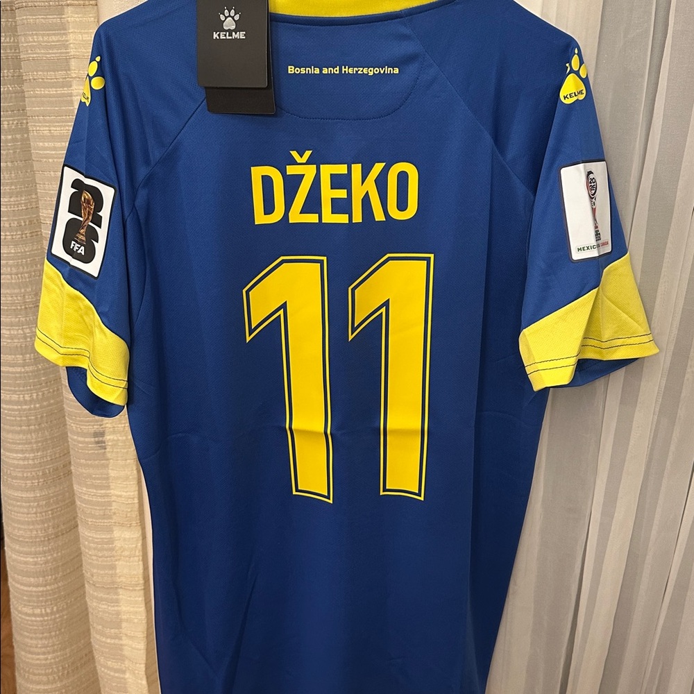 Bosnia and Herzegovina Home Football Soccer Jersey Shirt Edin DZEKO #11 M,L,XL